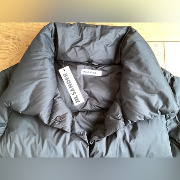 Jil Sander black down cropped puffer jacket - Picture 3 of 11